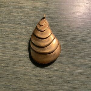 Bronze Oyster Pendant